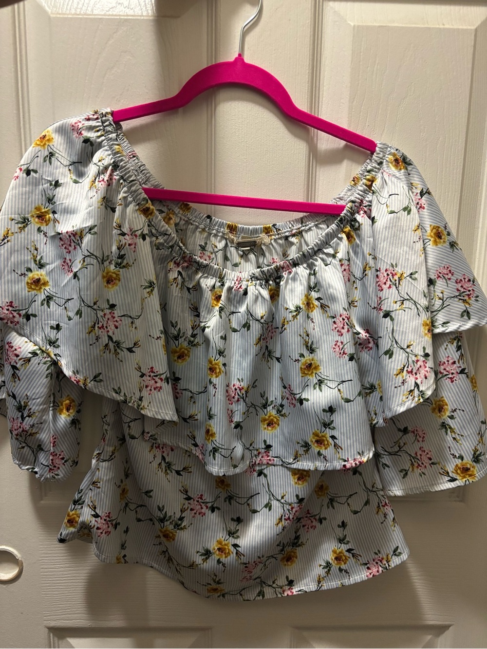 gimmicks by BKE White Floral Off-Shoulder Ruffle Top with Yellow & Pink Flowers